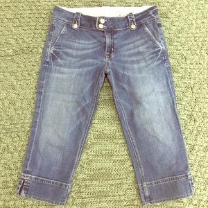 Miss Me Capri Jeans 😍